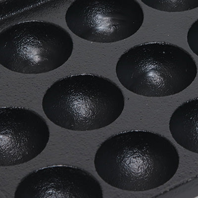 Cast Iron Takoyaki Pan – 18 Cups(Each: 4.5cm×2.4cm) for Large Takoyaki, ,High Rim,Kodama Imono