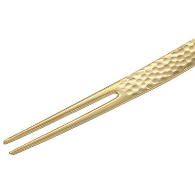 Stainless Steel Kanzashi Pick Fork – Hammered Finish – Gold – 9cm – Made in Japan
(Petit Cutlery Series)