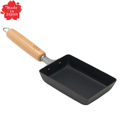 Iron  Tamagoyaki　Small （Japanese omelet）TAKUMI JAPAN　MAGMA PLATE　made in Japan