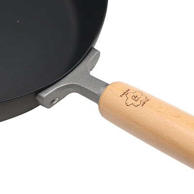 Iron  Frying pan　20cm  TAKUMI JAPAN　MAGMA PLATE　made in Japan