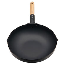 Load image into Gallery viewer, Iron  stir-fry pan  28cm　TAKUMI JAPAN　MAGMA PLATE　made in Japan
