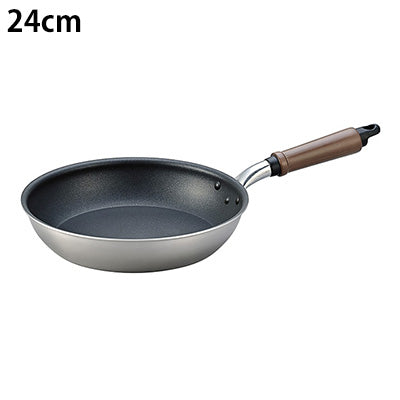 Plateado EM Frying Pan 20–26cm – Lightweight Stainless Steel & Aluminum 2-Layer Construction, Gas & IH Compatible　Made in Japan